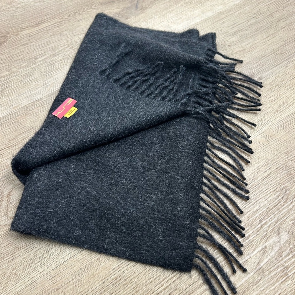 KUNA 100% Baby Alpaca Fringe Charcoal Gray Tassel Scarf